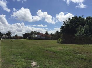 1601 N Copeland Dr, Marco Island, FL 34145