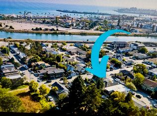 206 Pearl St #B, Santa Cruz, CA 95060