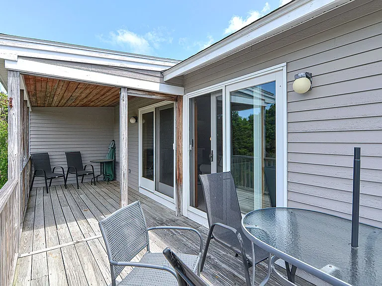206 Atlantic St — Photo 22