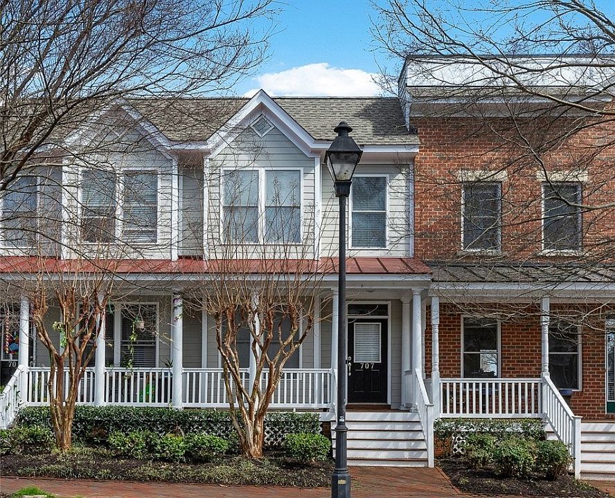 1st image of 707 S Laurel St