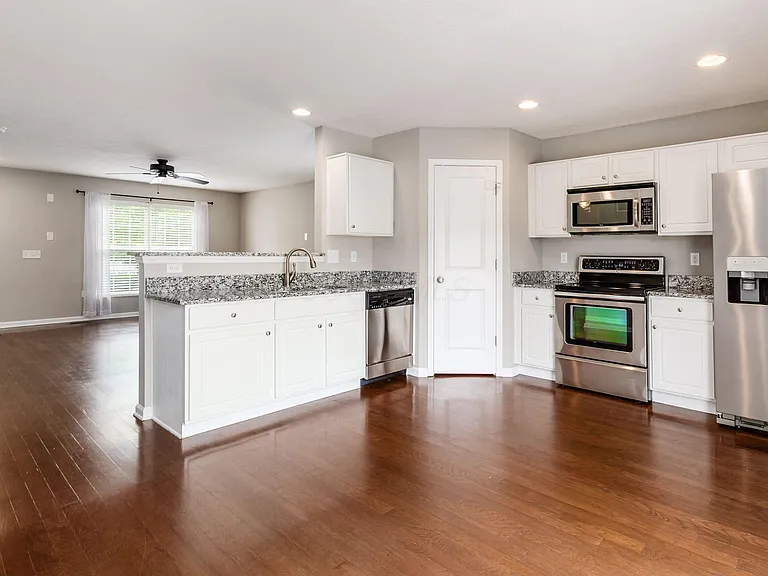 5267 Cross River Falls Blvd — Photo 7