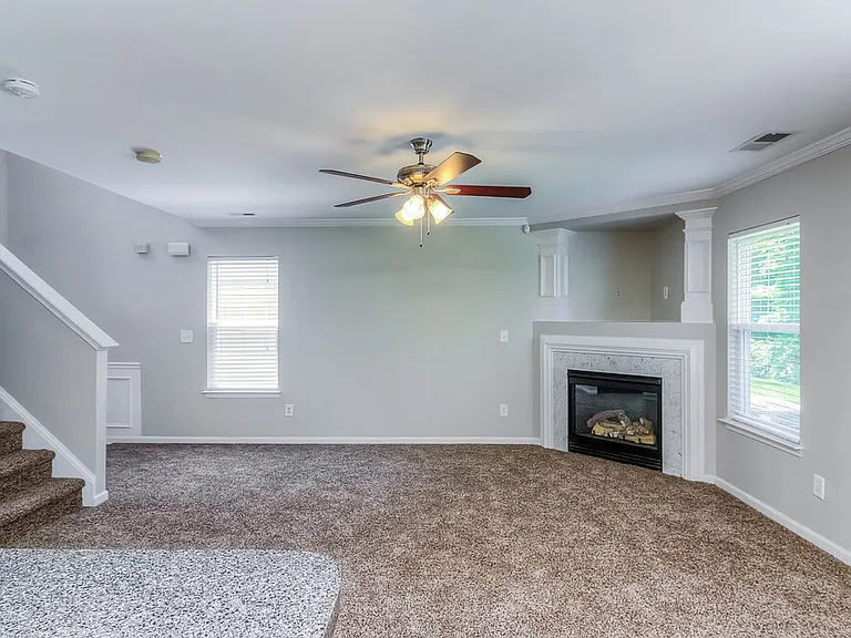 523 Mountain Quail Dr — Photo 3