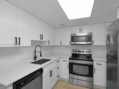 8309 SW 142nd Ave APT G112, Miami, FL, 33183
