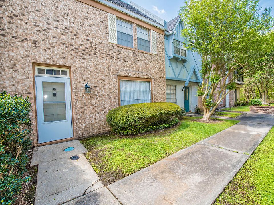 1st image of 1316 Dulles Dr APT B