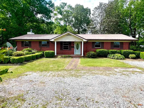 917 Wilson Rd, Clanton, AL 35045