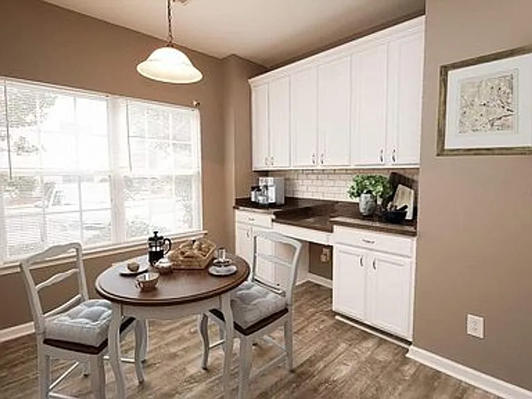 461 Revolution Ln — Photo 2