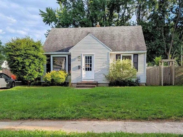 952 Marcia St SW, Wyoming, MI 49509