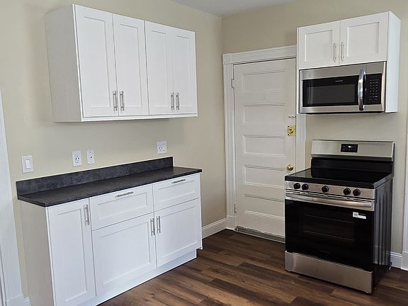 2nd image of 22A Morton St #22-A