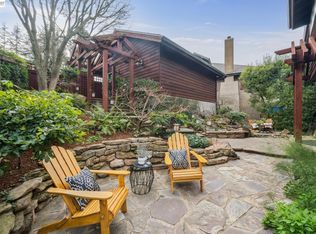 854 Leo Way, Oakland, CA 94611