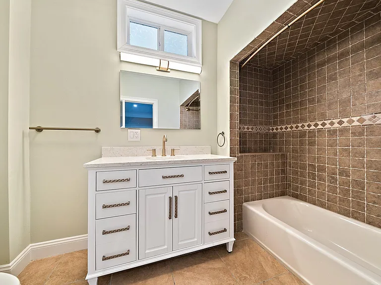 9 Shaw Ct #9 — Photo 15