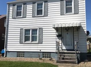 1117 Parkside Dr, Brackenridge, PA