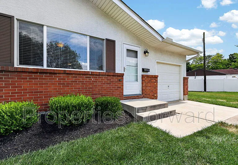 3127 Thomas Ave — Photo 4