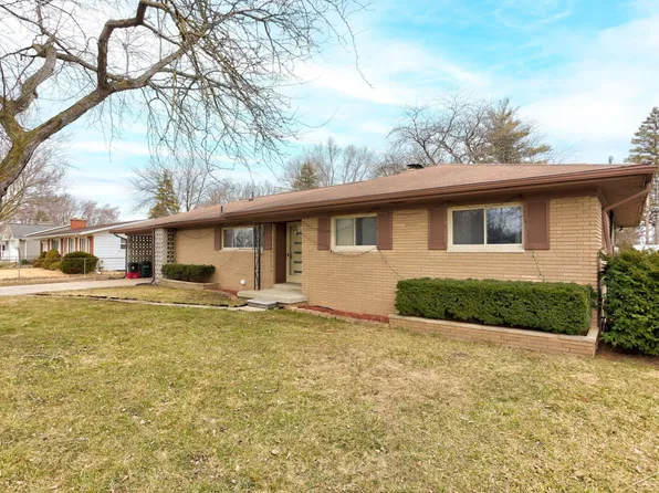 2850 Hemmeter Rd, Saginaw, MI 48603