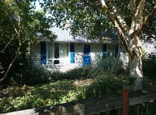 5957 46th Ave SW, Seattle, WA 98136