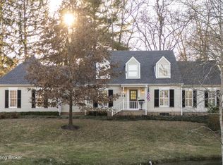 7412 Powhatan Ln, Pewee Valley, KY 40056