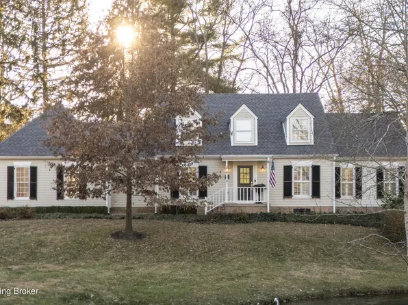 7412 Powhatan Ln, Pewee Valley, KY 40056