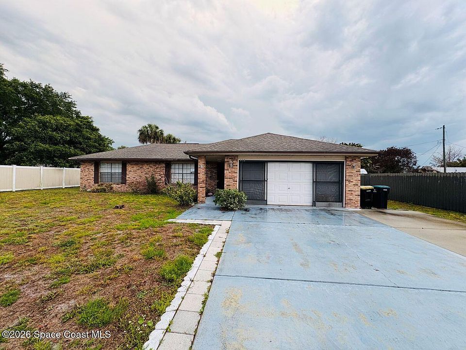 1st image of 618 Americana Blvd NE