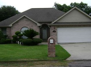 5310 Anselmo Ave, Groves, TX 77619