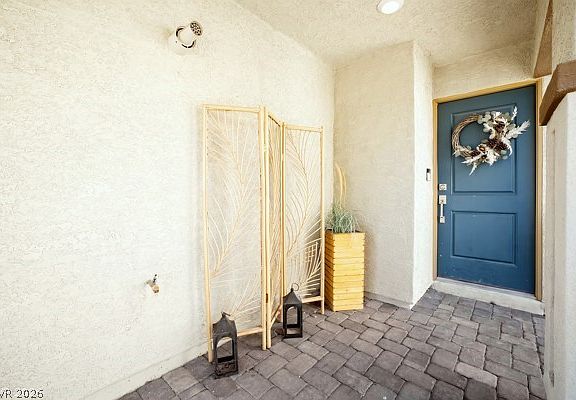 3rd image of 302 Bay Village Pl