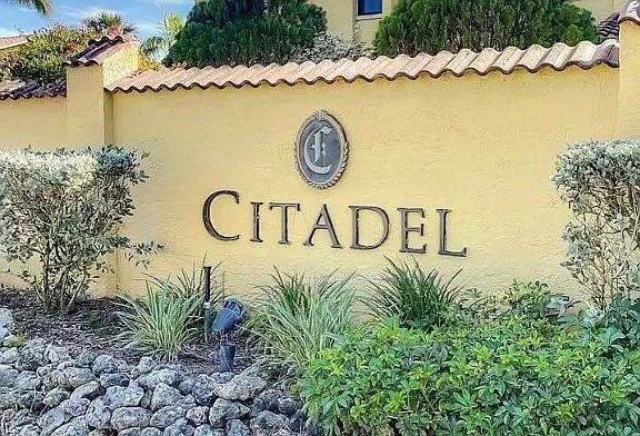 2nd image of 9895 Citadel Ln Unit 103