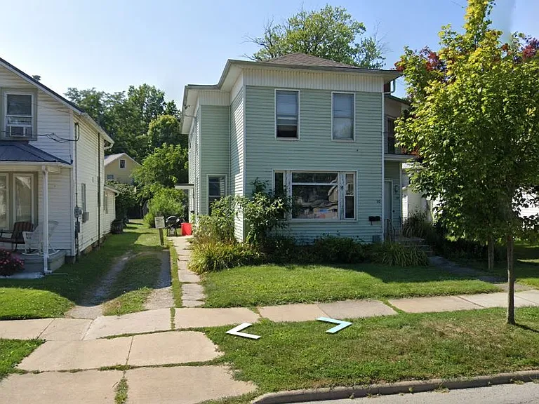 10 Norwood Ave #C — Photo 5
