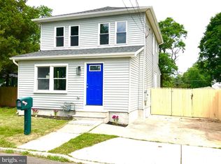 12 Belleview Ave, Sicklerville, NJ 08081