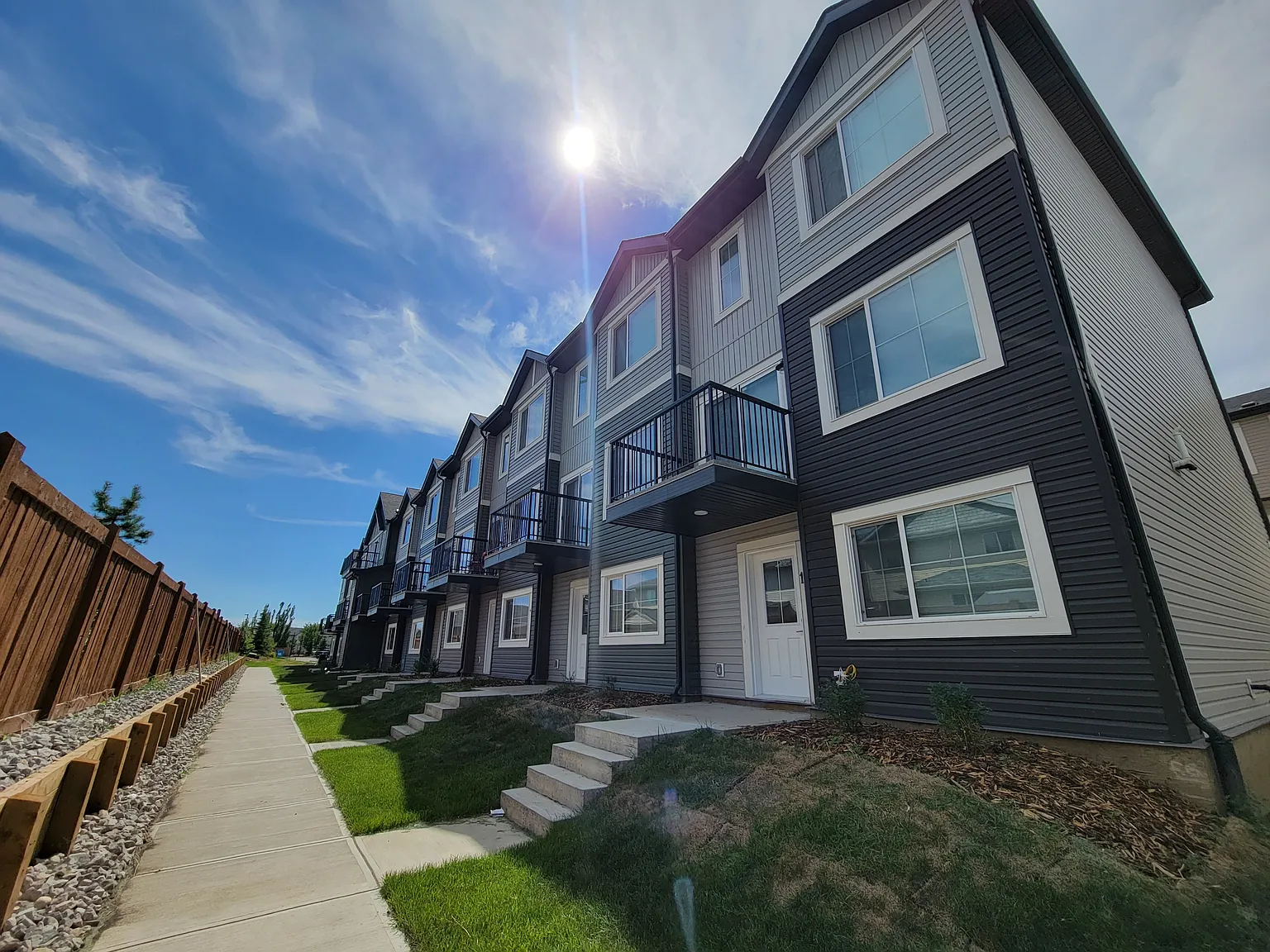 3640 139 Avenue Northwest Edmonton — Photo 1