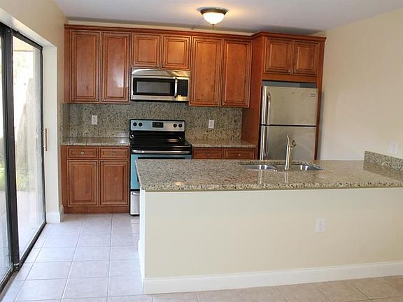 2nd image of 709 Mill Valley Pl