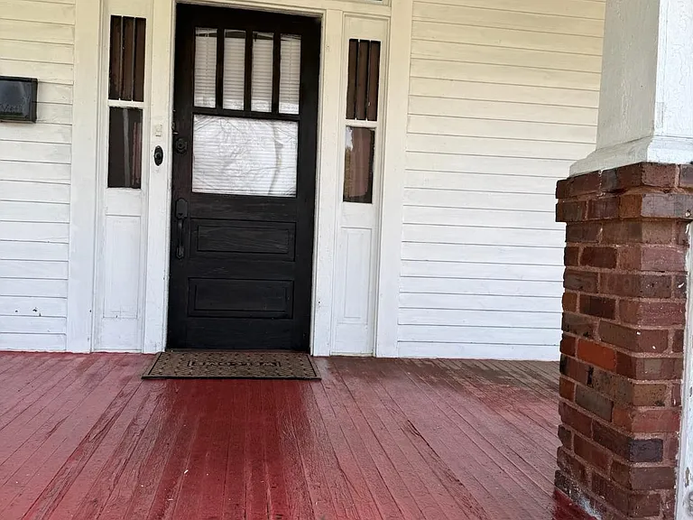 115 Lancaster St — Photo 8
