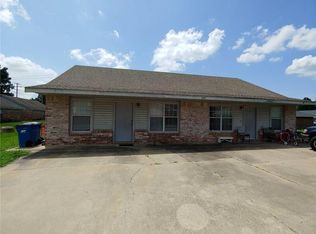209 SE 6th St, Bentonville, AR 72712