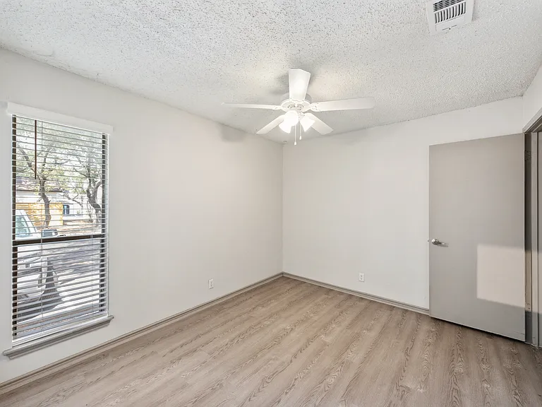 Maxwell Townhomes — Photo 54
