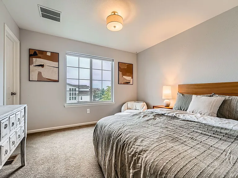 10463 Meadowleaf Way — Photo 17