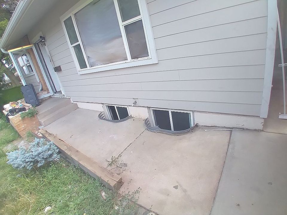 1st image of 1433 Wilks Pl
