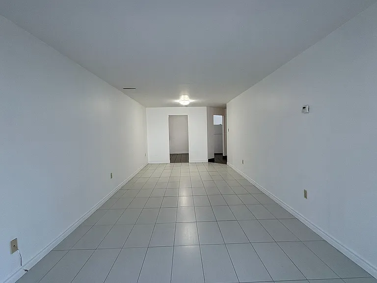 603 Gerrard St E #2 — Photo 7