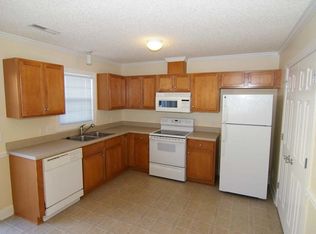 4210 H Dudleys Grant Dr, Winterville, NC 28590