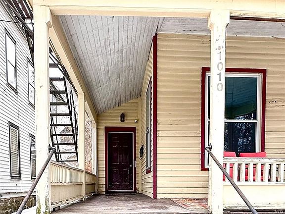 3rd image of 1010 Brinckerhoff Ave