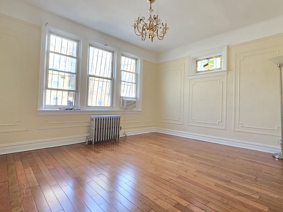 1st image of 35-16 28th St #1
