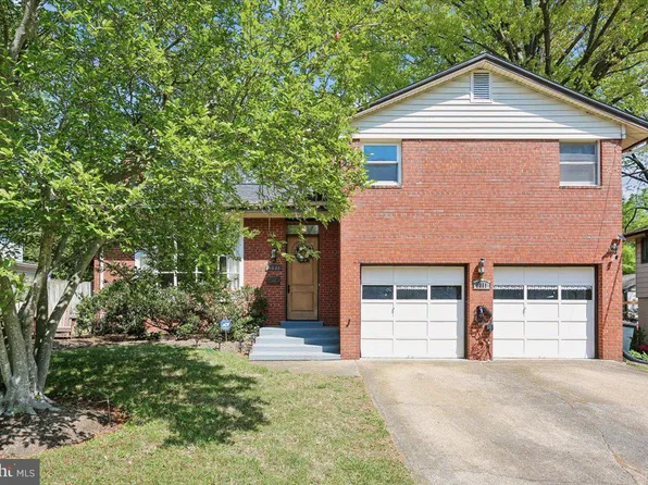 9011 Kirkdale Rd, Bethesda, MD 20817