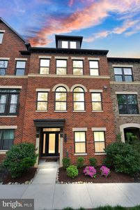 43372 Apple Orchard Sq, Ashburn, VA, 20148