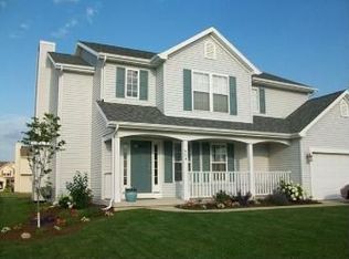 804 Chickory Dr, Champaign, IL