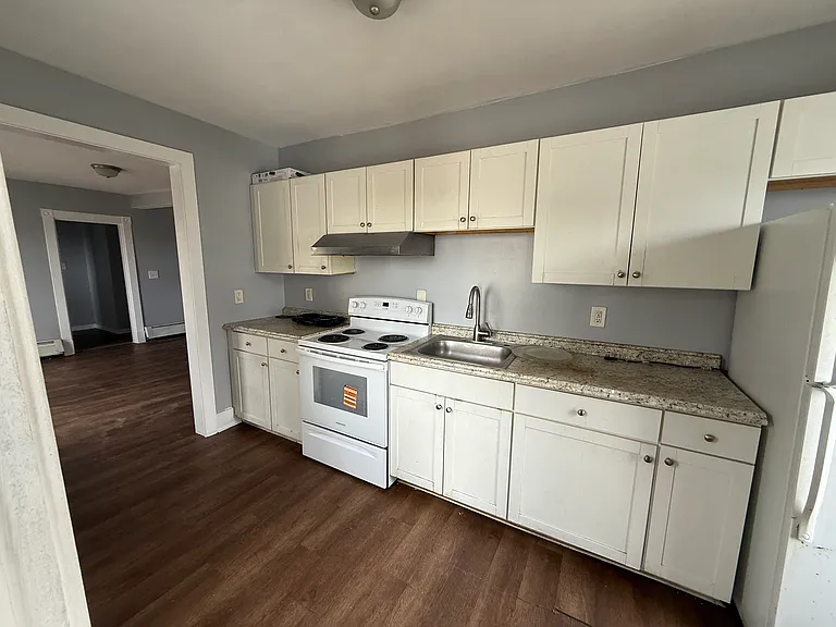 71 Pike St #201 — Photo 1