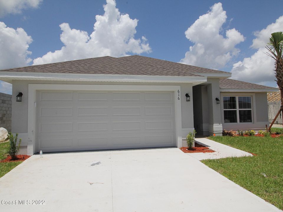 1st image of 616 Kylar Dr NW