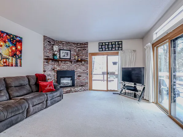 840 Cove Drive, Grantham, NH 03753