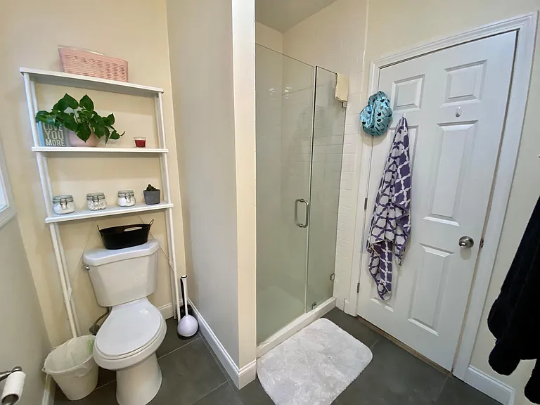 3235 Washington St #2 — Photo 14