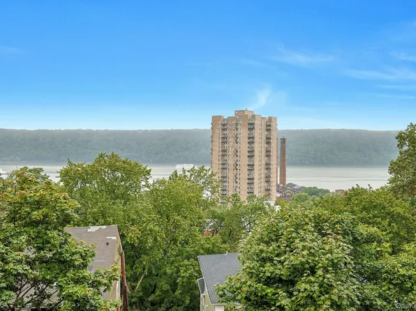 399 N Broadway #2Q, Yonkers, NY 10701