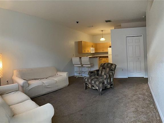 3rd image of 22201 Indian Creek Dr