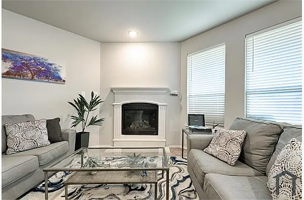 Building Photo - 14105 Cassiopeia Dr
