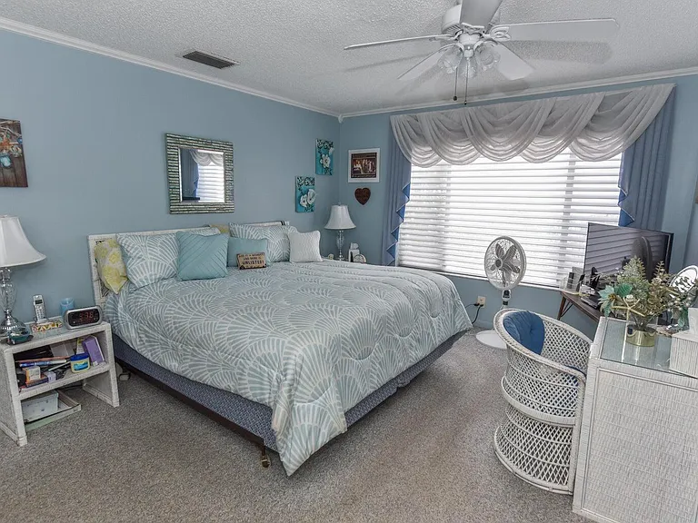5518 Ainsley Ct — Photo 22