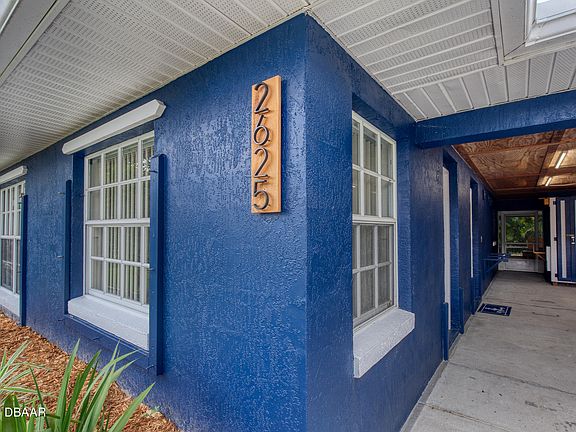 5th image of 2625 Sunset Dr