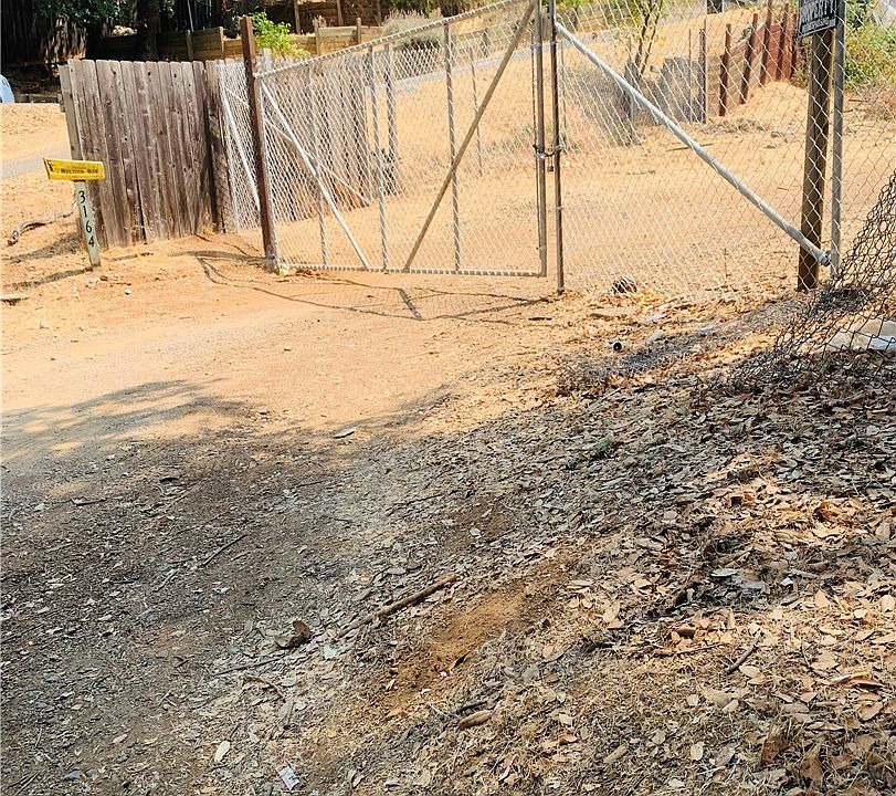 2nd image of 3164 Buckingham Way